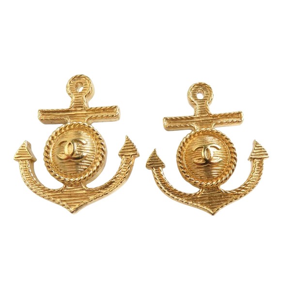 Chanel Coco Mark Gold Metal earring - Picture 1 of 5